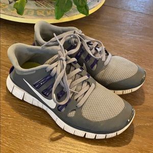 Nike Gray and Purple Athletic Shoes